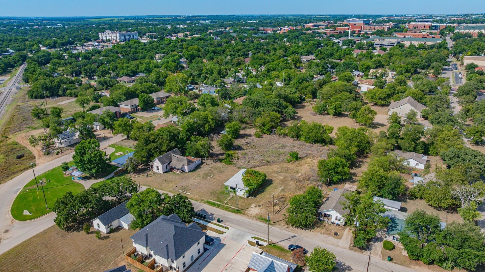 1.27 acres in Erath County gallery image 3