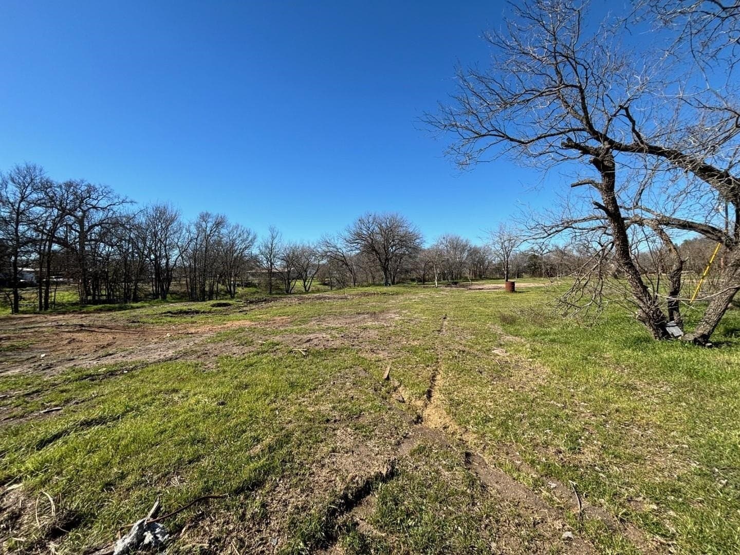 1.71 acres in Burnet County gallery image 3