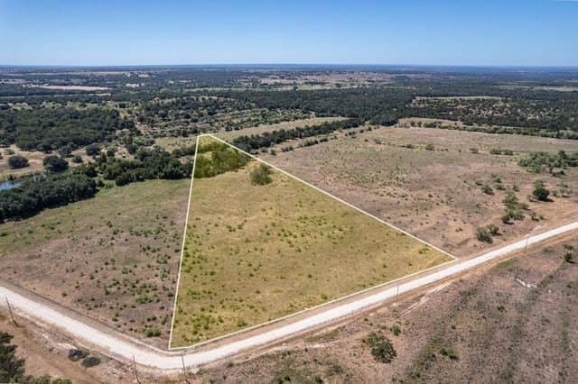 10.01 acres in Comanche County - photo 2