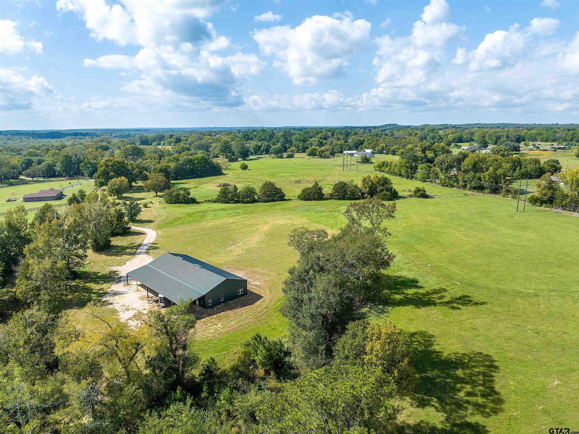 16.88 acres in Smith County featured view