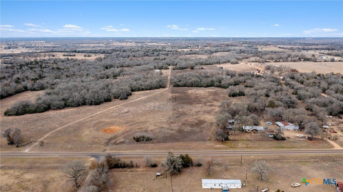 12 acres in Burleson County gallery image 2