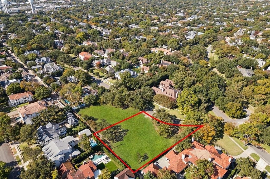 0.68 acres in Dallas County featured view