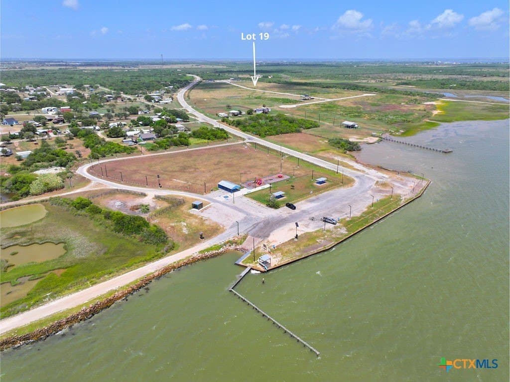 1.3 acres in Calhoun County - photo 3
