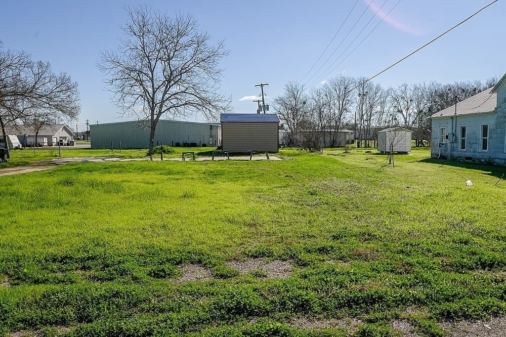 0.28 acres in Colorado County