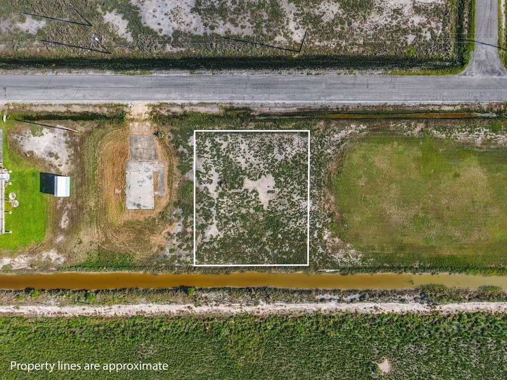 0.23 acres in Aransas County - photo 19