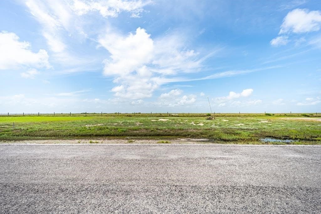 0.23 acres in Aransas County - photo 2