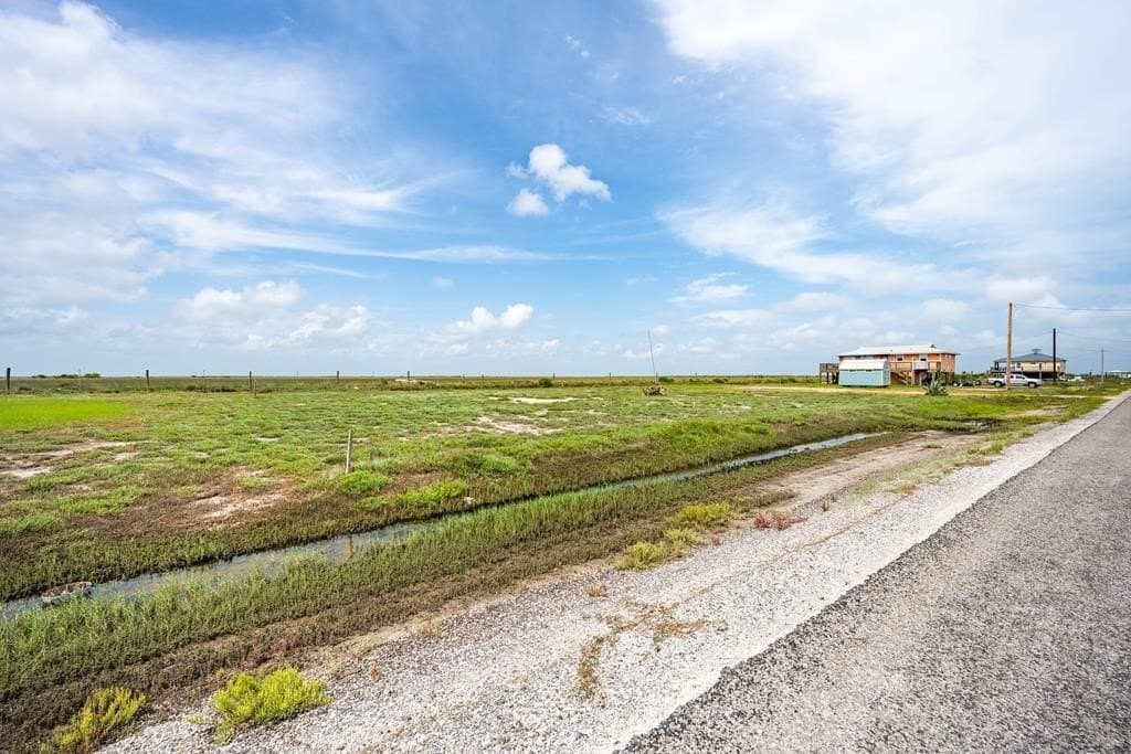 0.23 acres in Aransas County - photo 5
