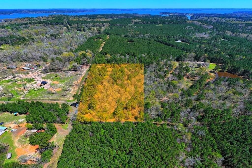 7.58 acres in Texas County