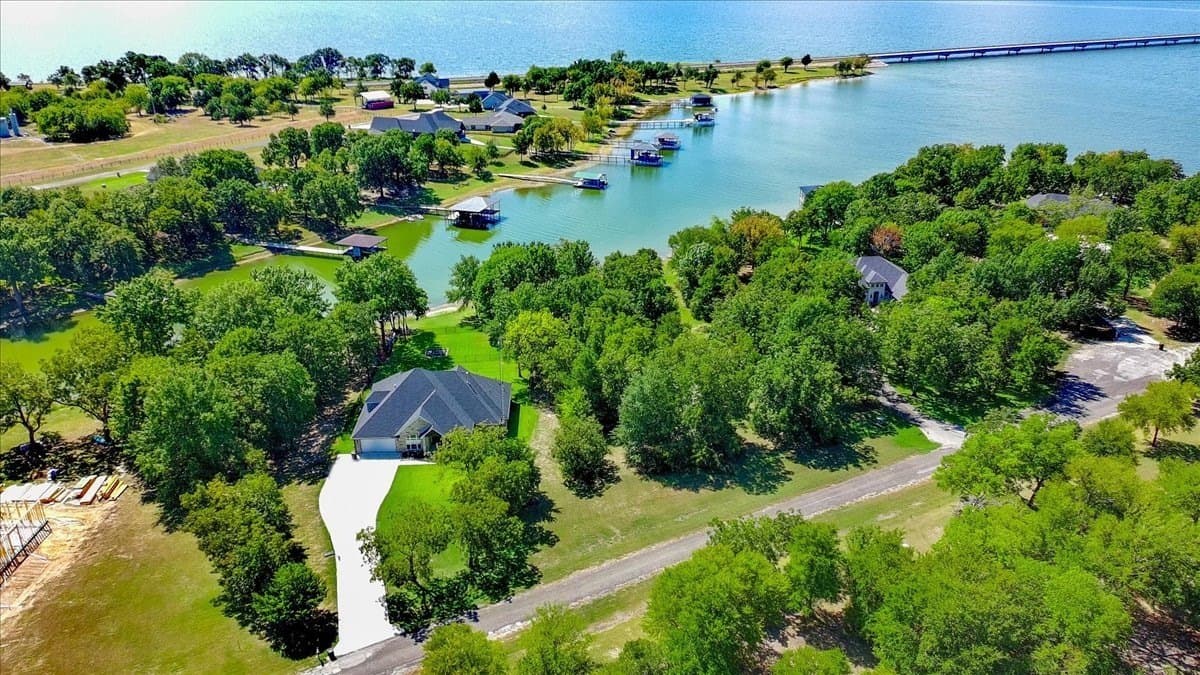 0.63 acres in Navarro County - photo 13