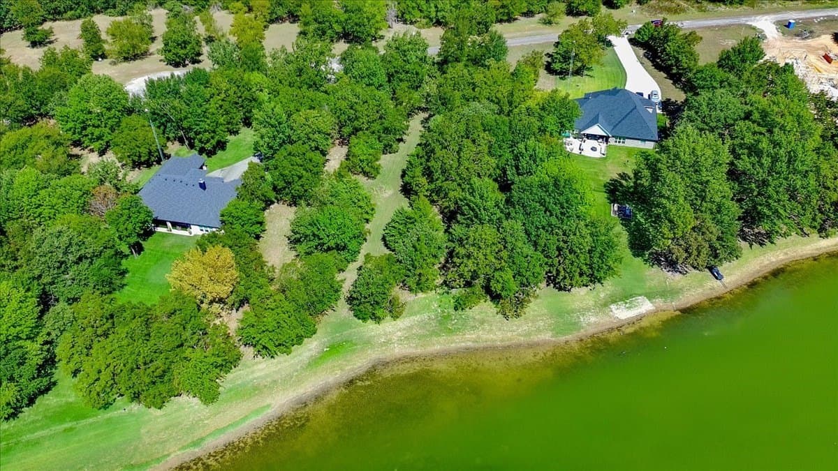 0.63 acres in Navarro County - photo 15