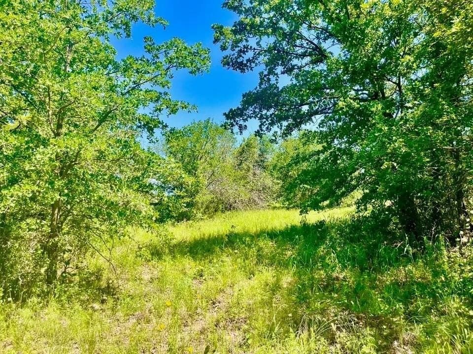 2.09 acres in Parker County