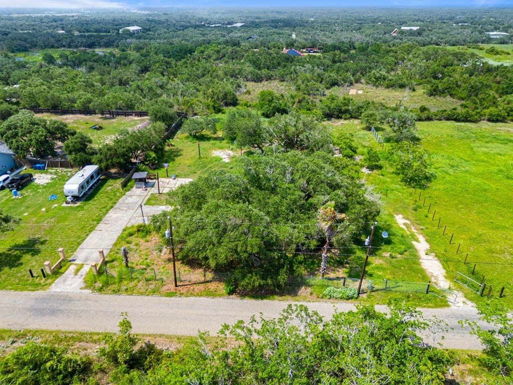 1 acres in Texas County - photo 4