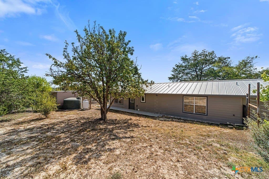 18.08 acres in Kerr County - photo 44