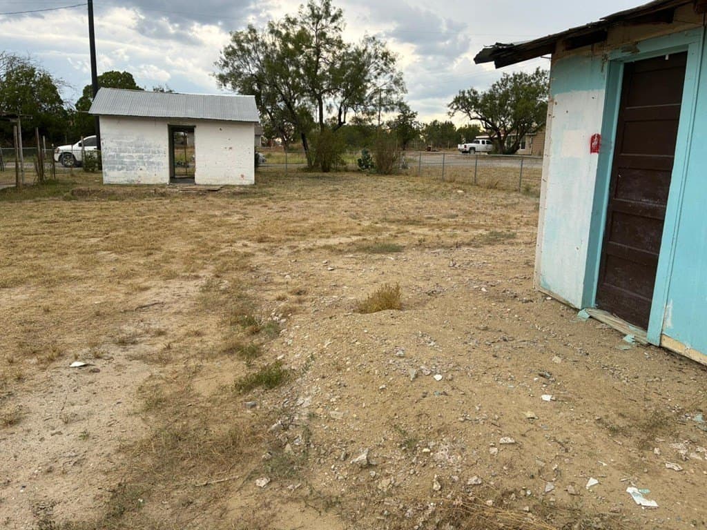7,000 acres in Maverick County gallery image 3