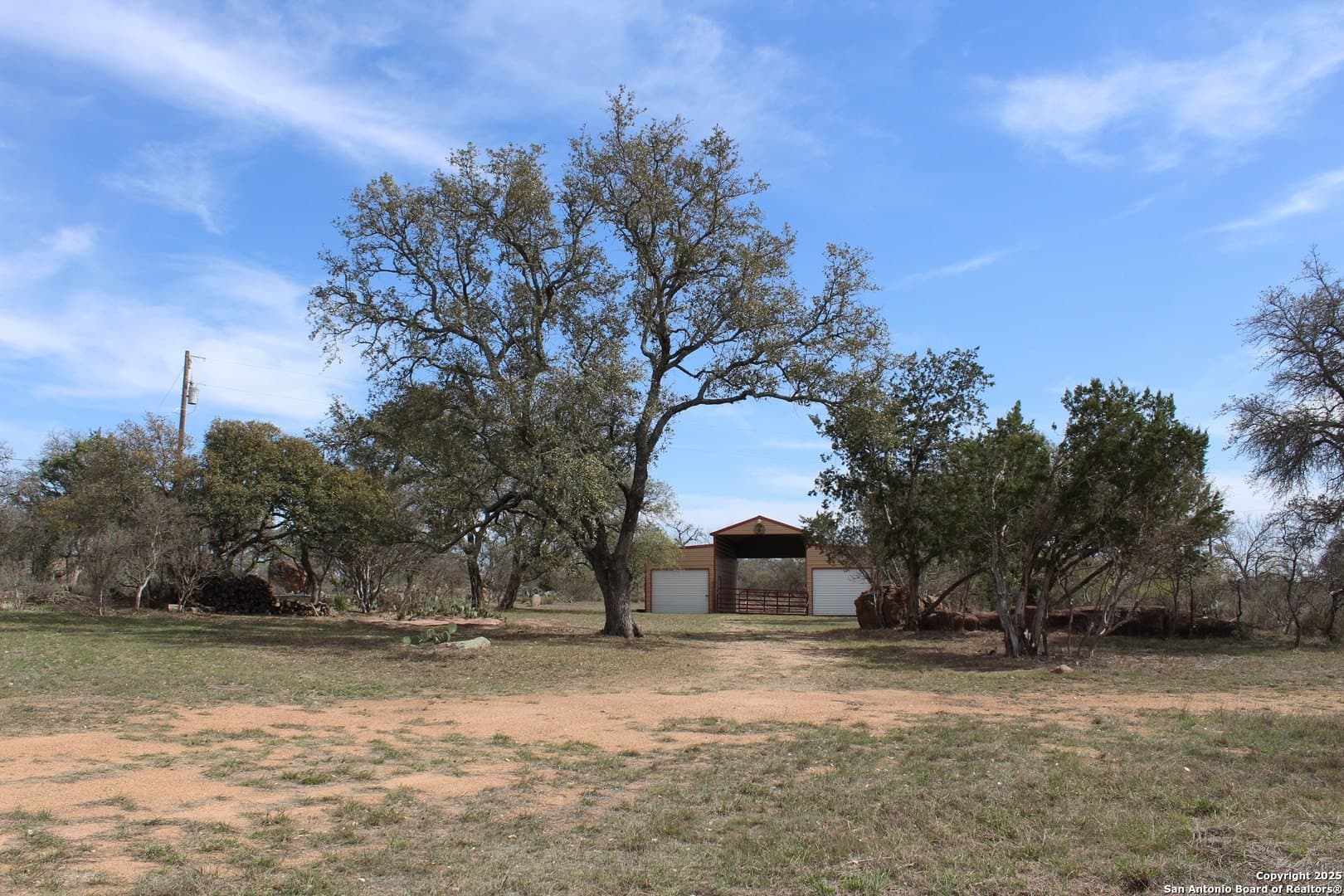 13.72 acres in Burnet County - photo 26