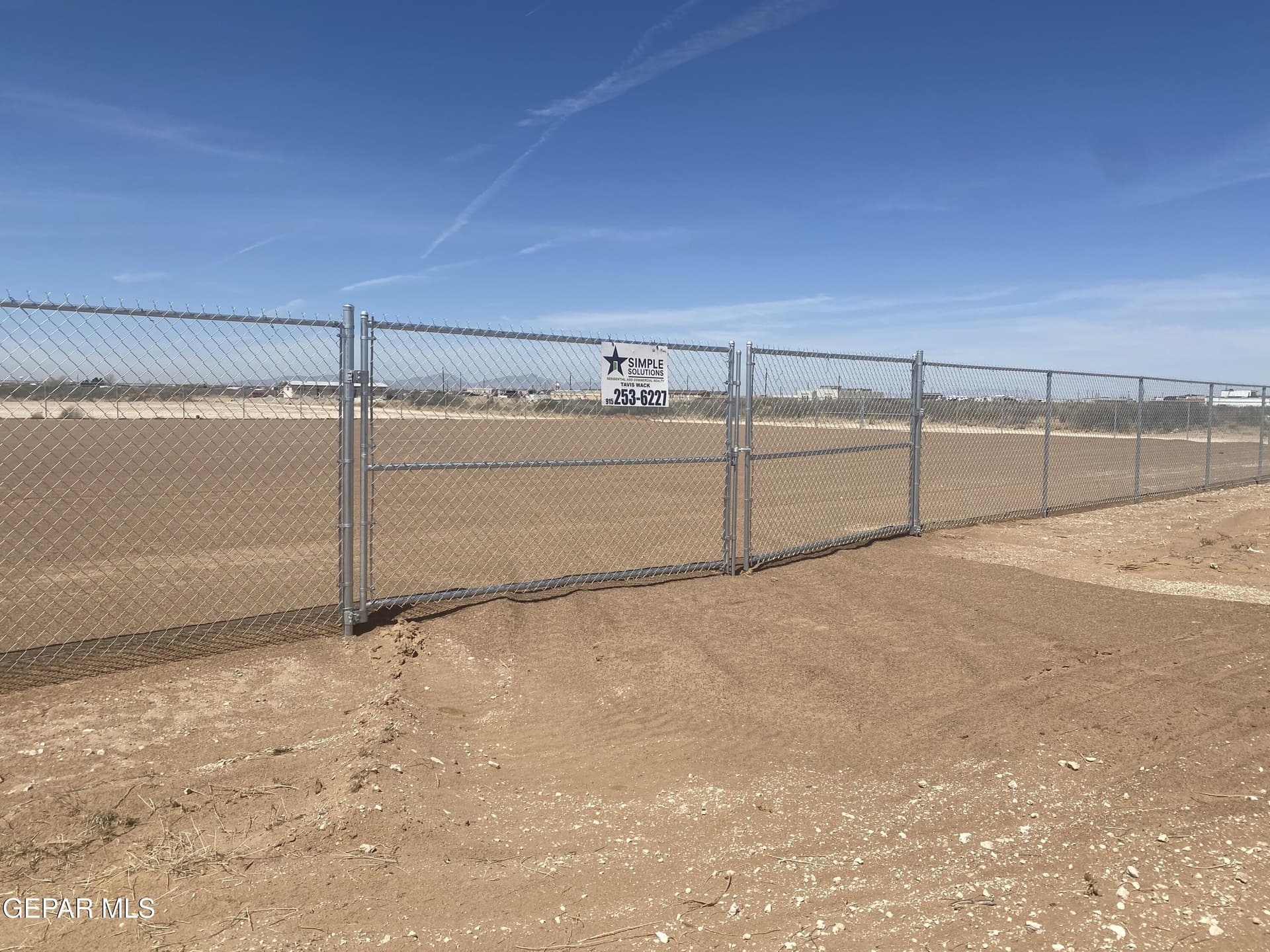 0.83 acres in El Paso County gallery image 4