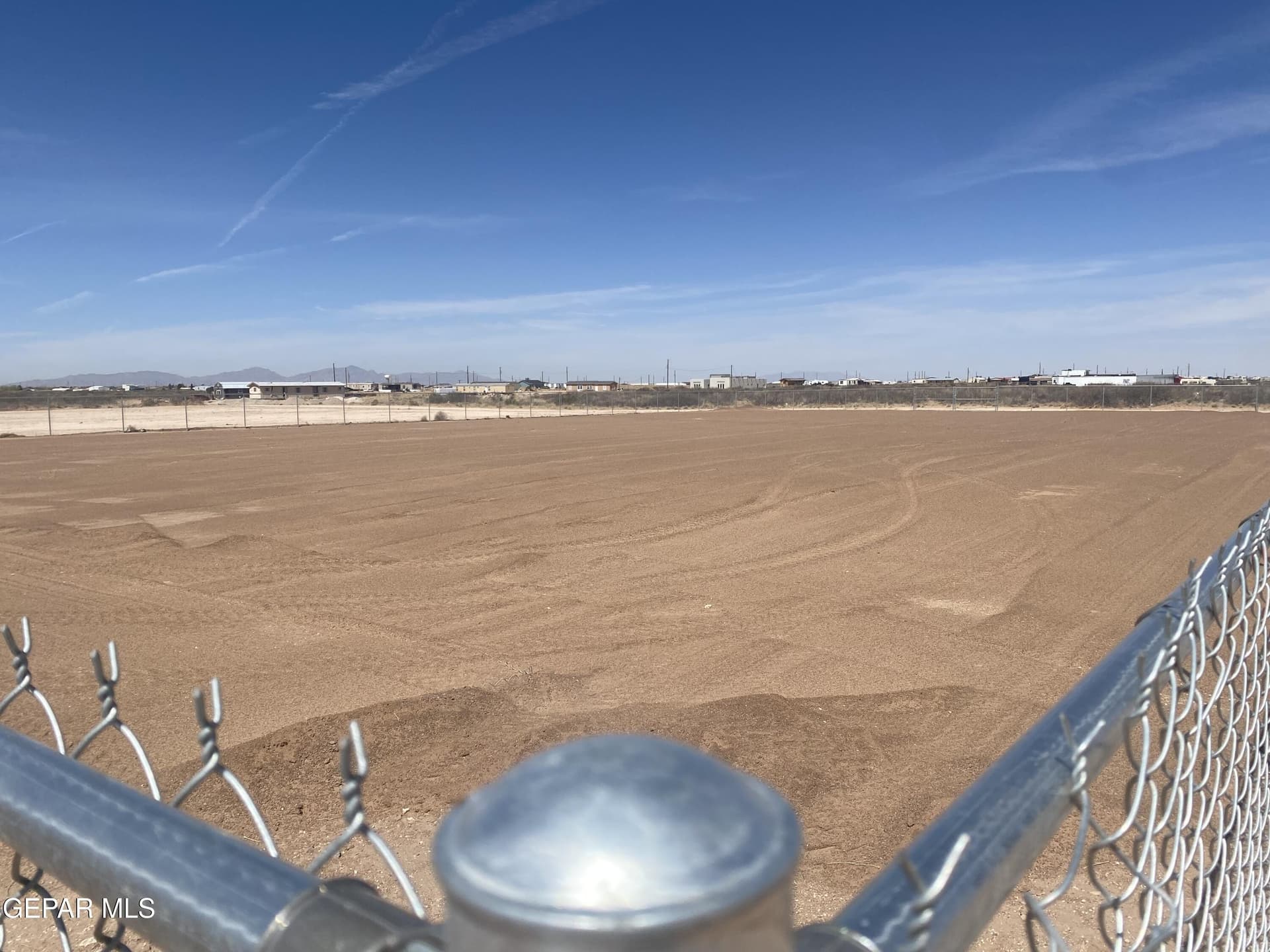 0.83 acres in El Paso County gallery image 3