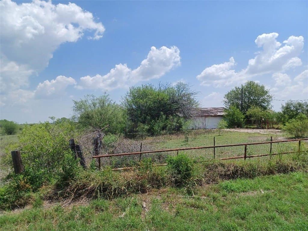 5.09 acres in San Patricio County