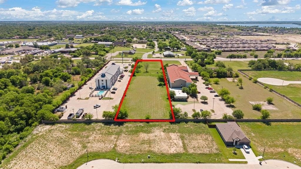 2.2 acres in Johnson County