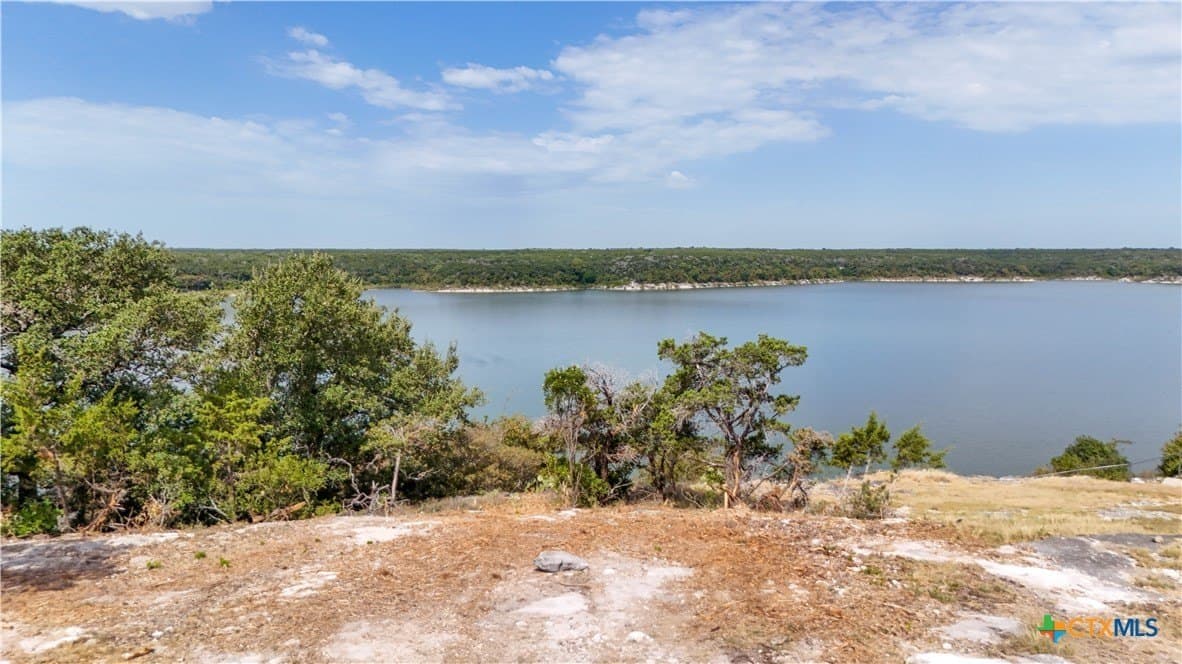 0.38 acres in Bell County - photo 14