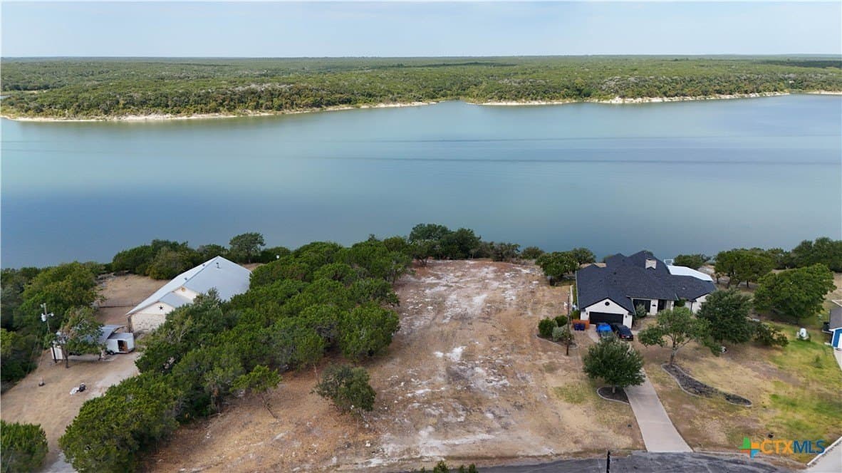 0.38 acres in Bell County - photo 4