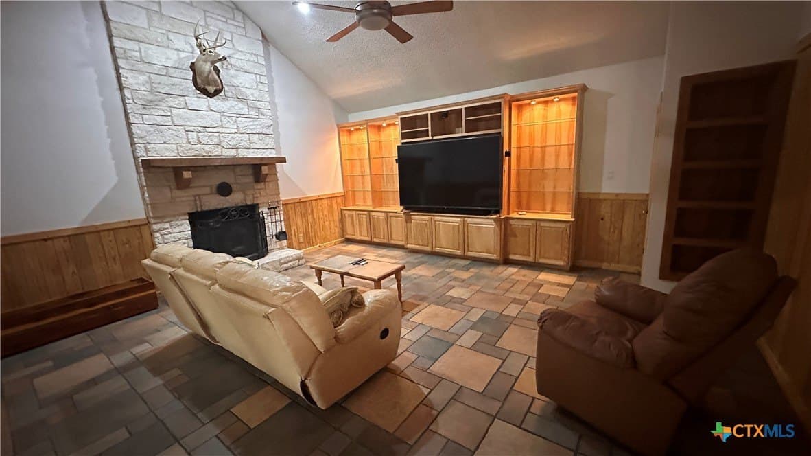 29.24 acres in Hays County - photo 6