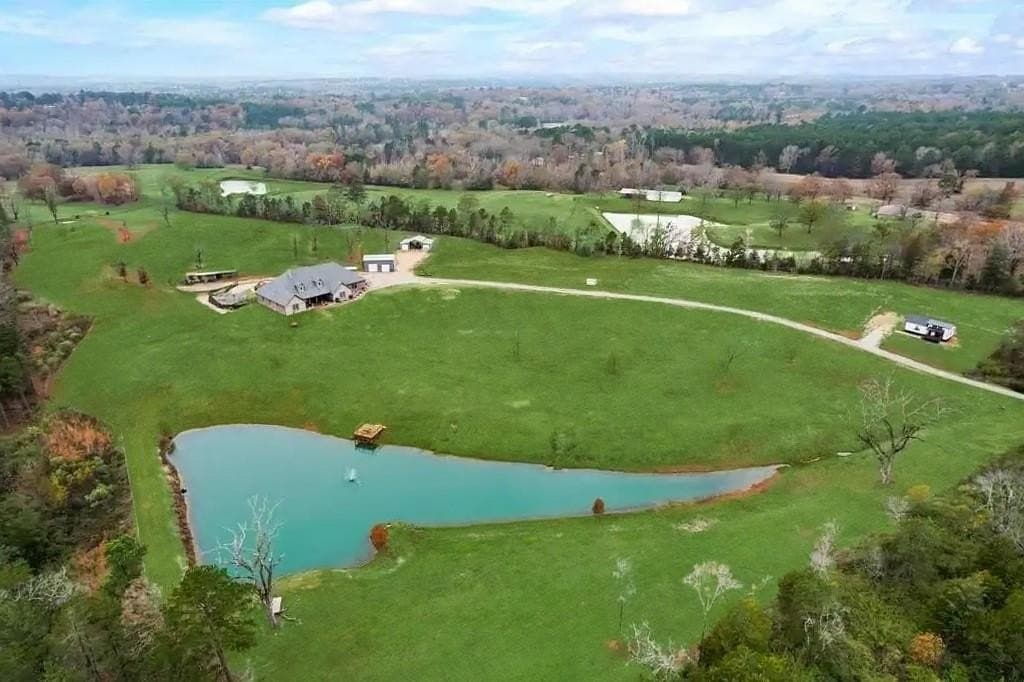32.6 acres in Smith County