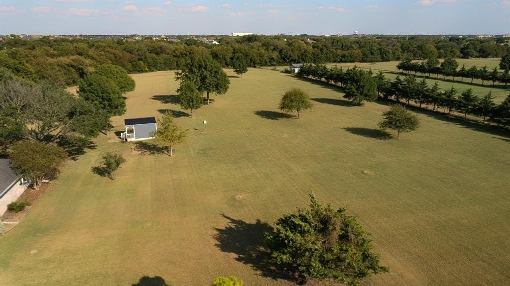 3.51 acres in Ellis County