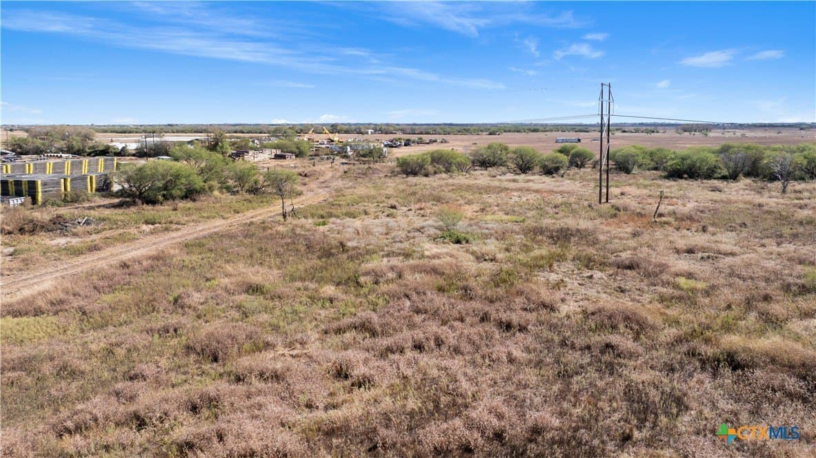 54.39 acres in Victoria County - photo 5