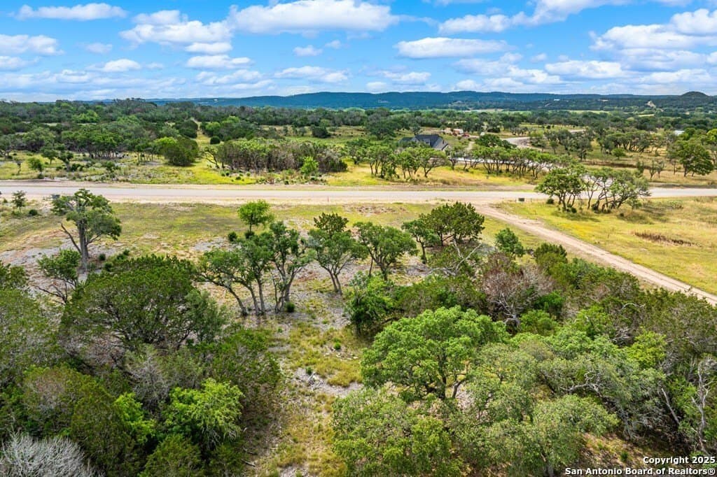 5.07 acres in Kerr County - photo 9