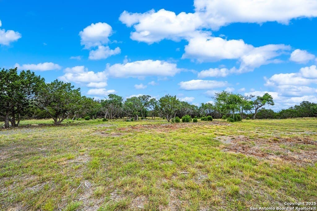 5.07 acres in Kerr County - photo 11