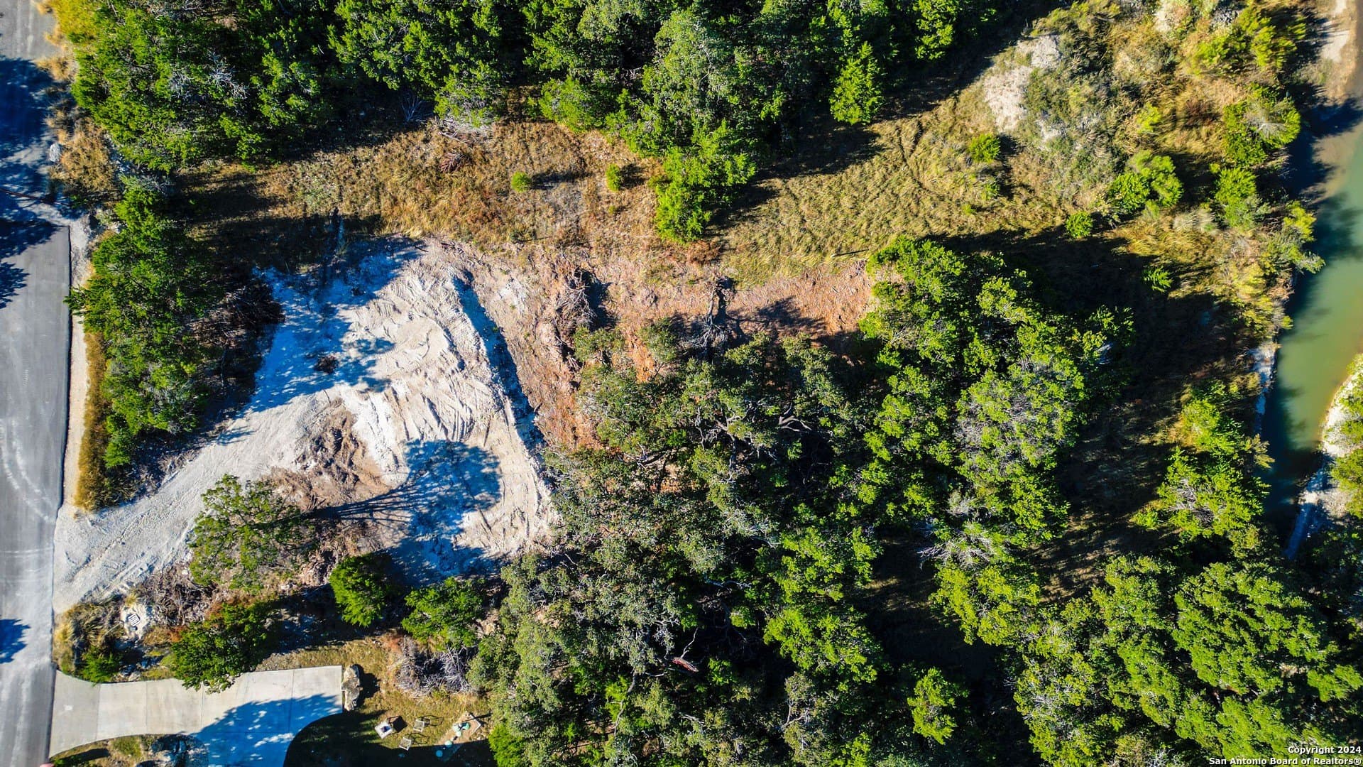 0.57 acres in Comal County - photo 6