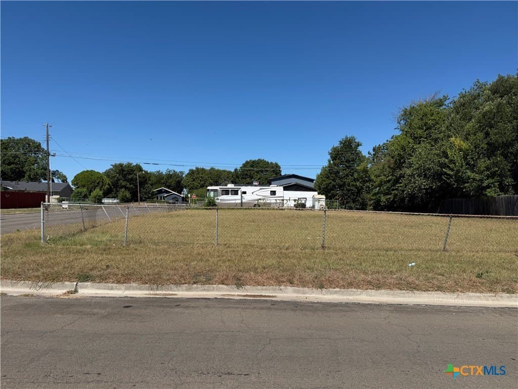 0.26 acres in Bell County - photo 5