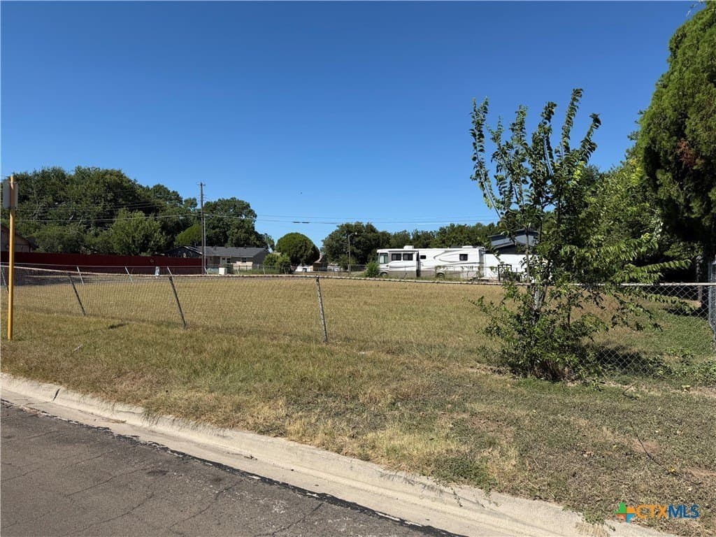 0.26 acres in Bell County - photo 4