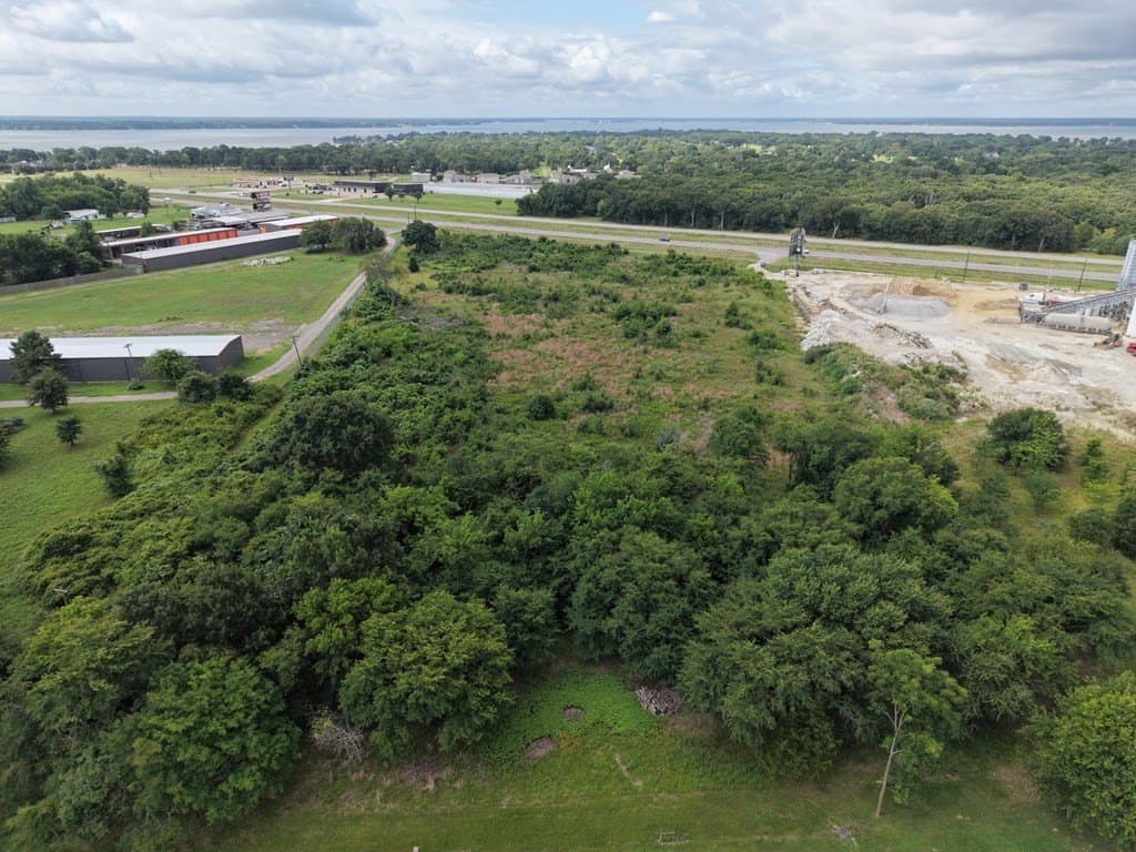 8.58 acres in Kaufman County - photo 3