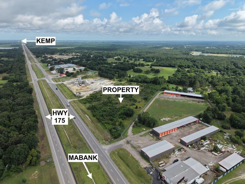 8.58 acres in Kaufman County - photo 2