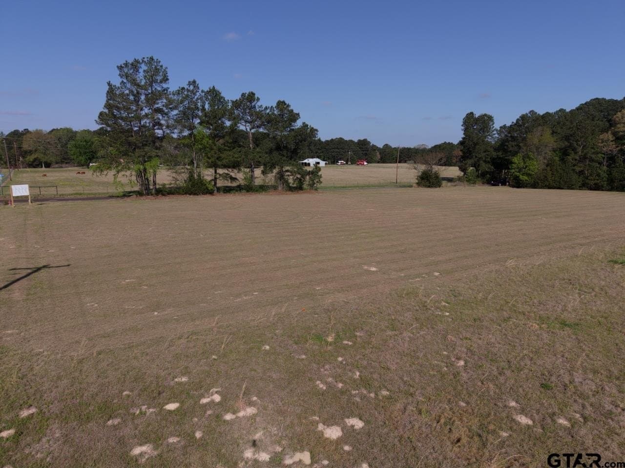 1.46 acres in Smith County - photo 26