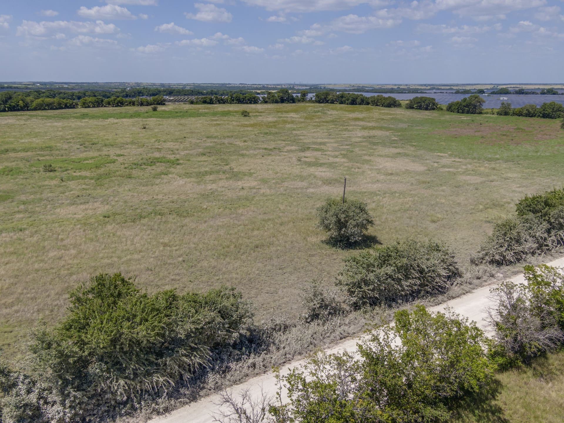 28.68 acres in Hill County - photo 10