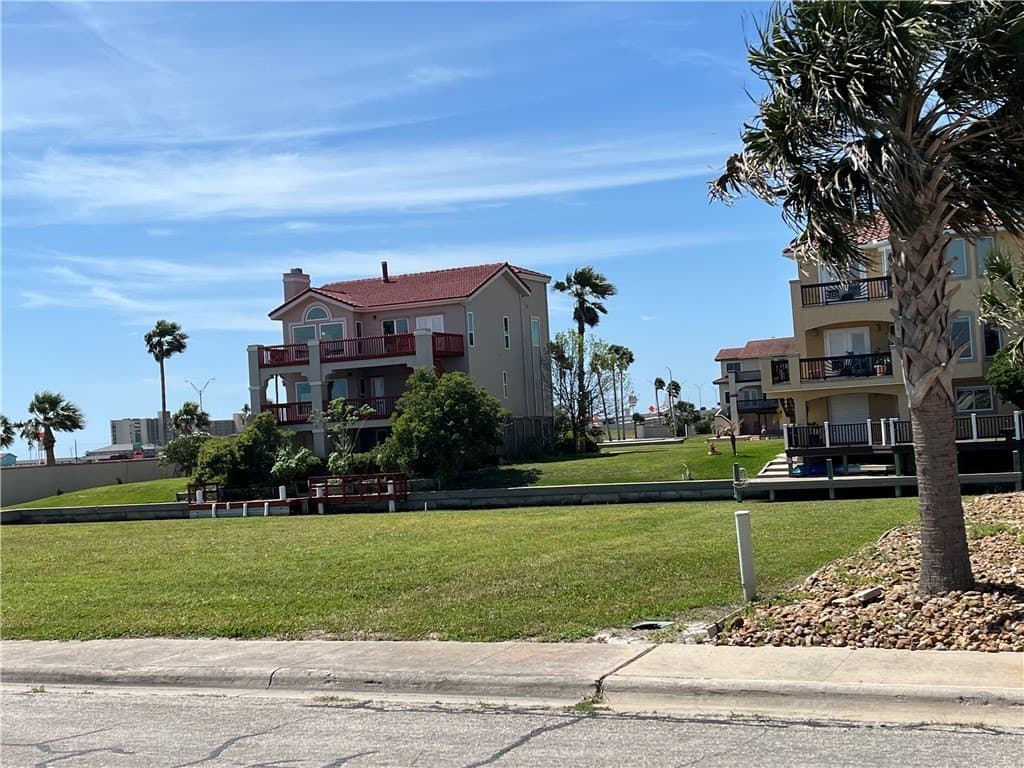 0.08 acres in Nueces County - photo 4