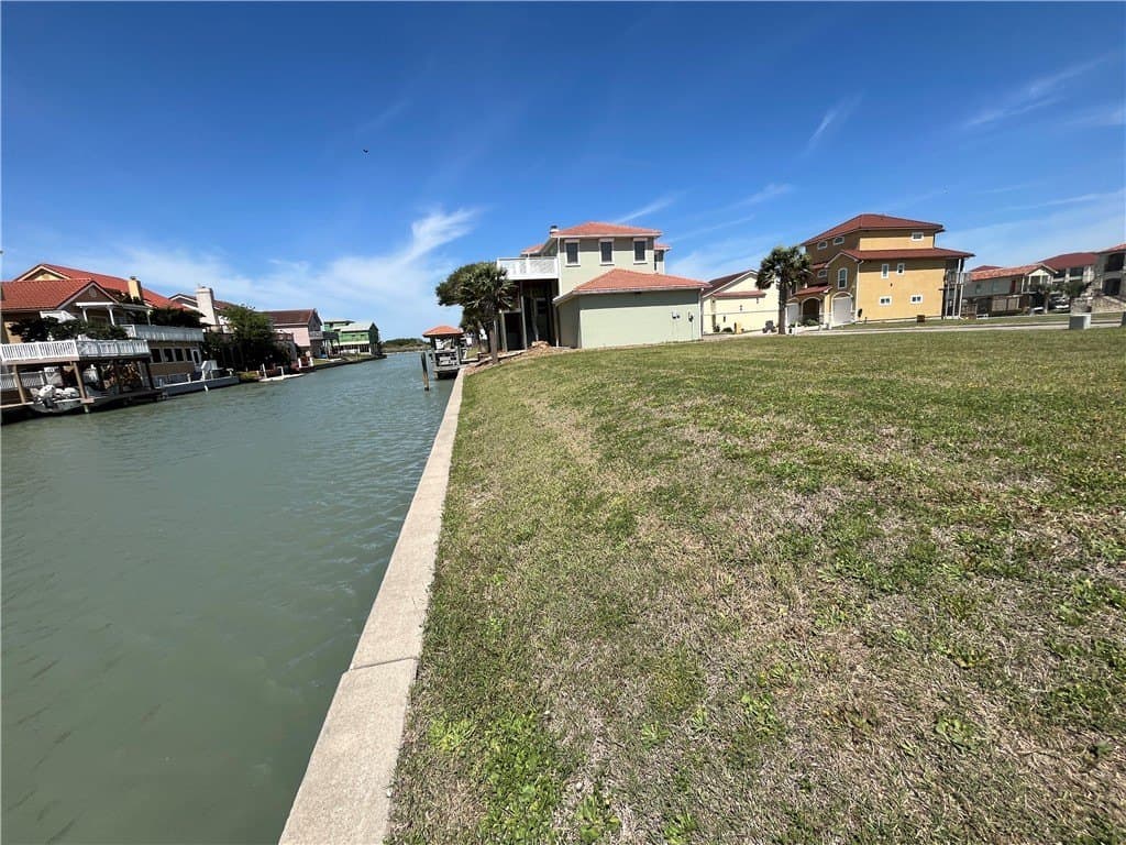 0.08 acres in Nueces County - photo 6