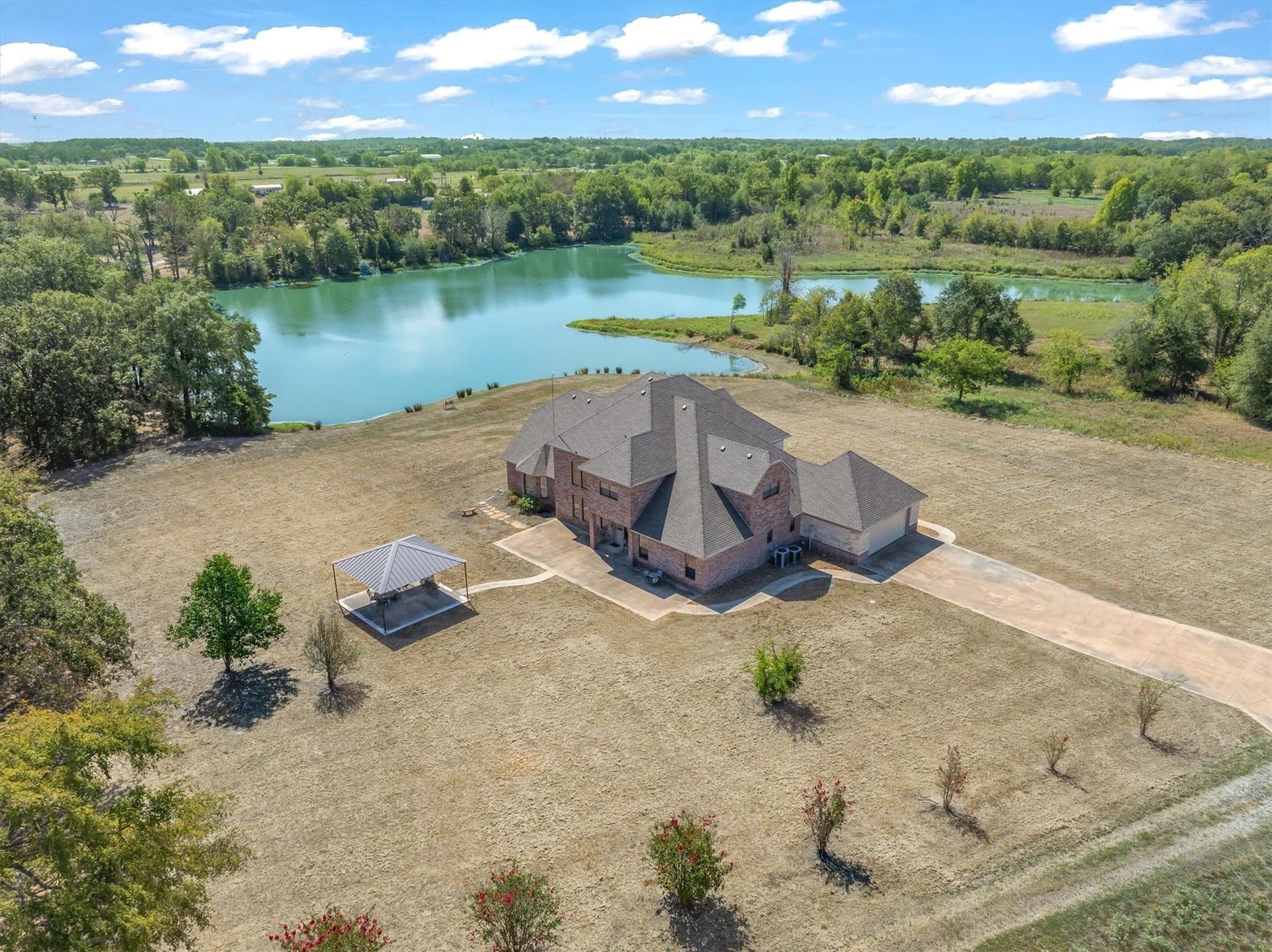 106 acres in Van Zandt County