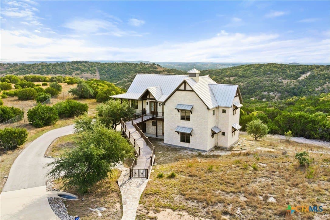 17.9 acres in Blanco County - photo 2