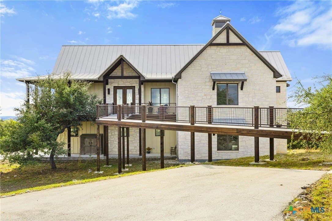17.9 acres in Blanco County - photo 5