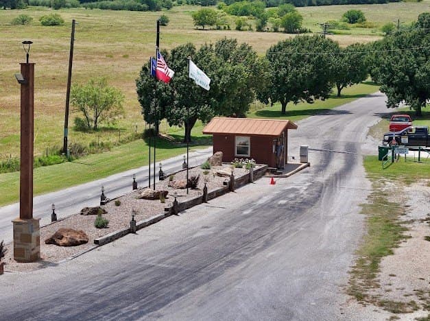 0.5 acres in Montague County - photo 12