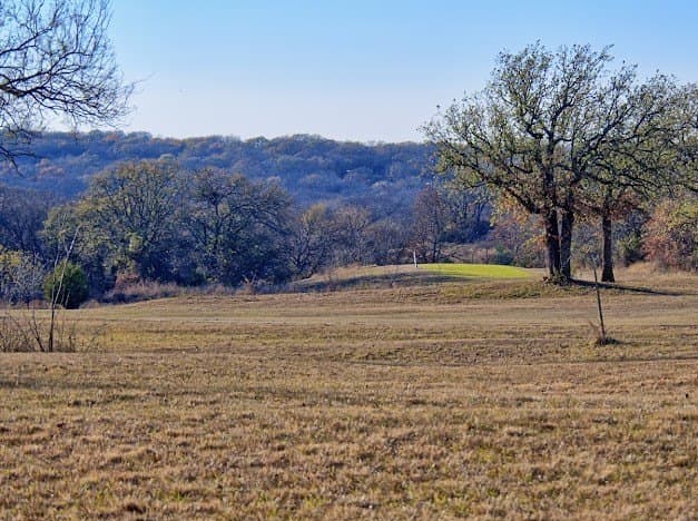 0.5 acres in Montague County - photo 2