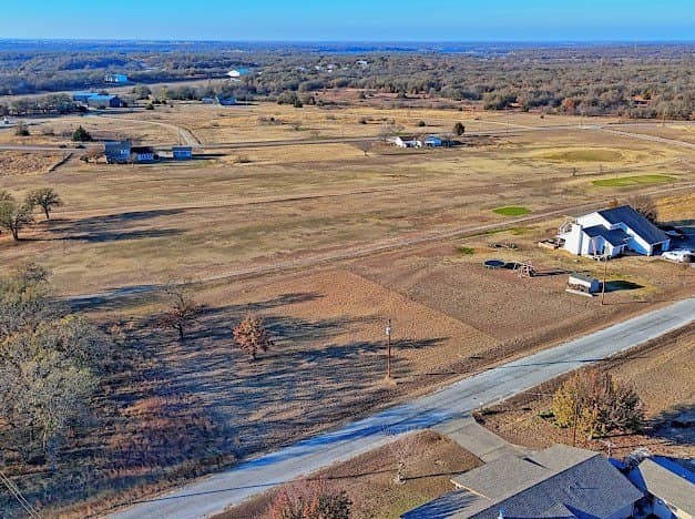 0.5 acres in Montague County - photo 7