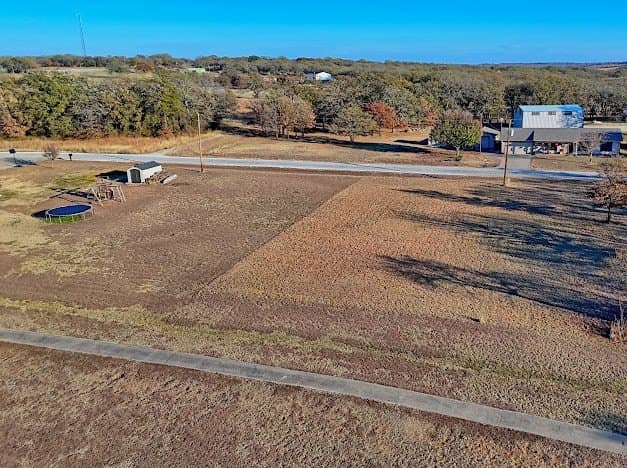 0.5 acres in Montague County - photo 10