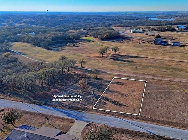 0.5 acres in Montague County