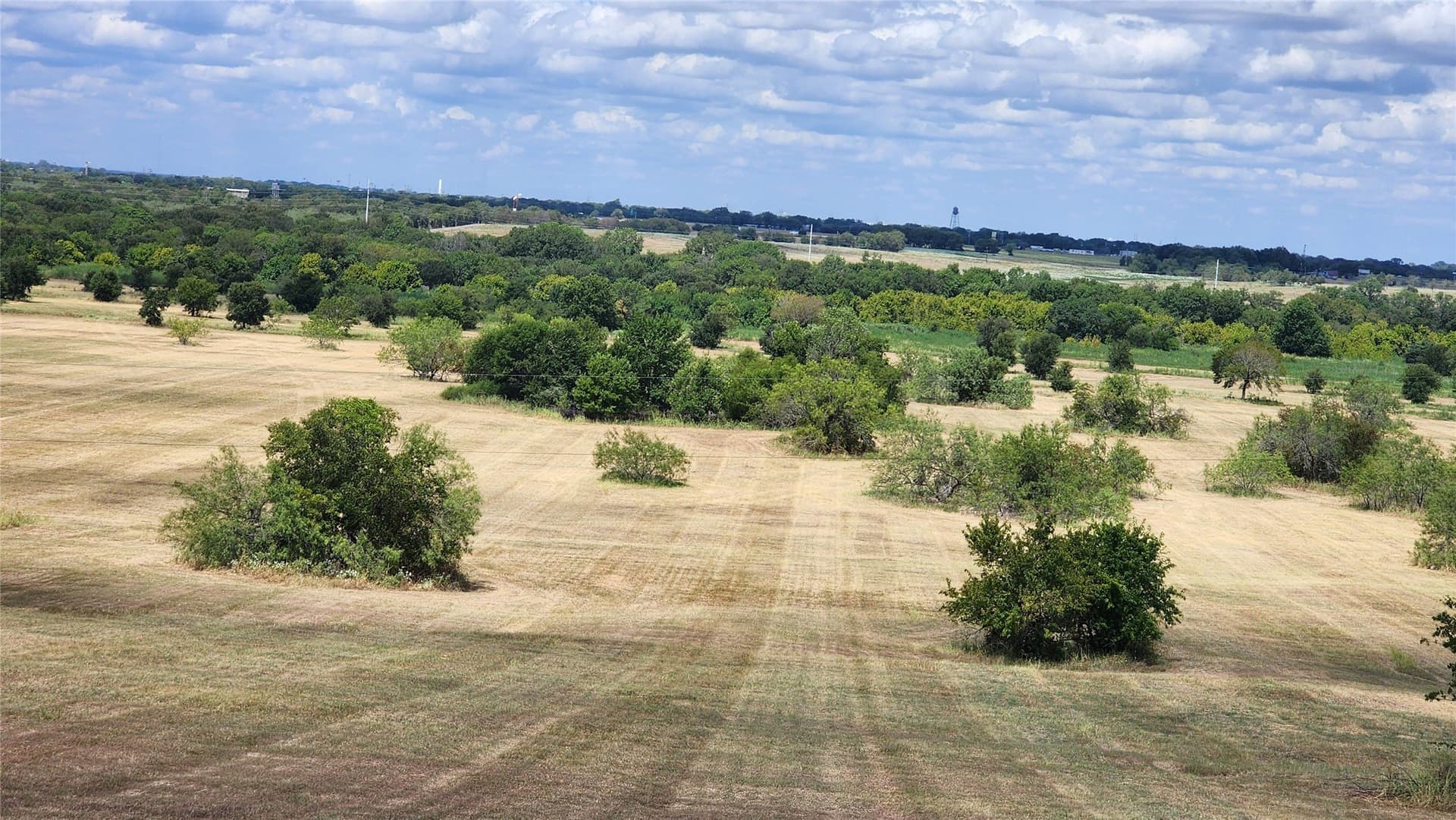153.01 acres in Ellis County - photo 7