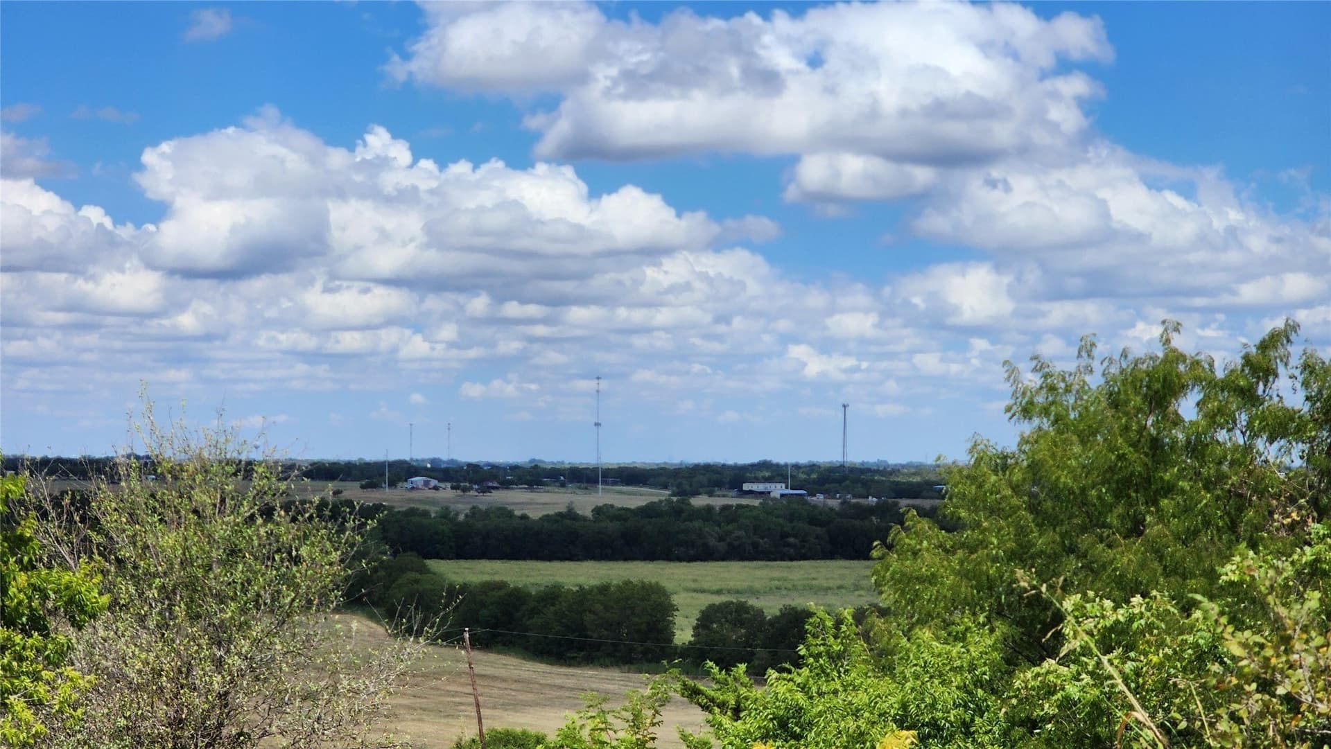 153.01 acres in Ellis County - photo 4